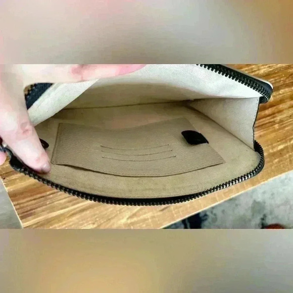 GUC Dagne Dover Elle Clutch size Large in Black and Bone - Picture 4 of 4